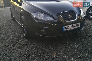 Хетчбек SEAT Leon 2011 в Луцьку