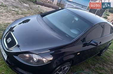 Хетчбек SEAT Leon 2007 в Володимирі