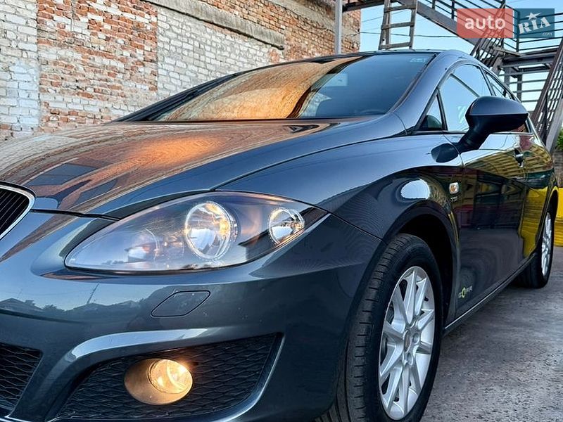Хэтчбек SEAT Leon 2011 в Луцке фото 9 Хэтчбек SEAT Leon 2011 в Луцке