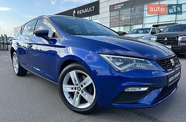 Хэтчбек SEAT Leon 2018 в Киеве Хэтчбек SEAT Leon 2018 в Киеве