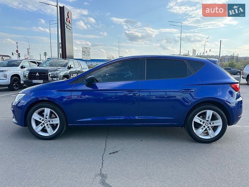 Хэтчбек SEAT Leon 2018 в Киеве