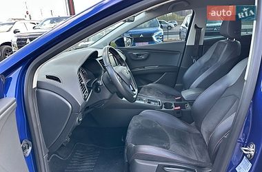 Хэтчбек SEAT Leon 2018 в Киеве