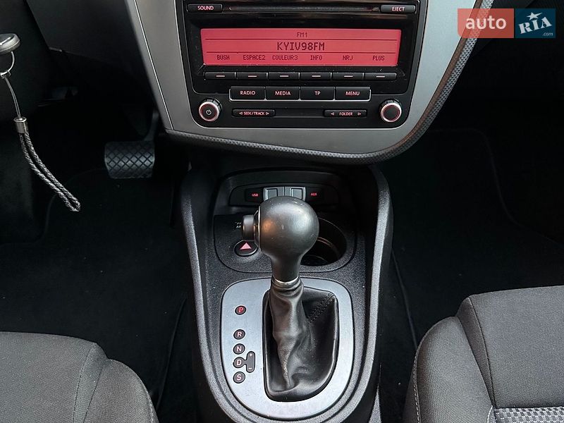 Хетчбек SEAT Leon 2010 в Києві