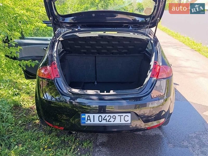 Хетчбек SEAT Leon 2007 в Борисполі