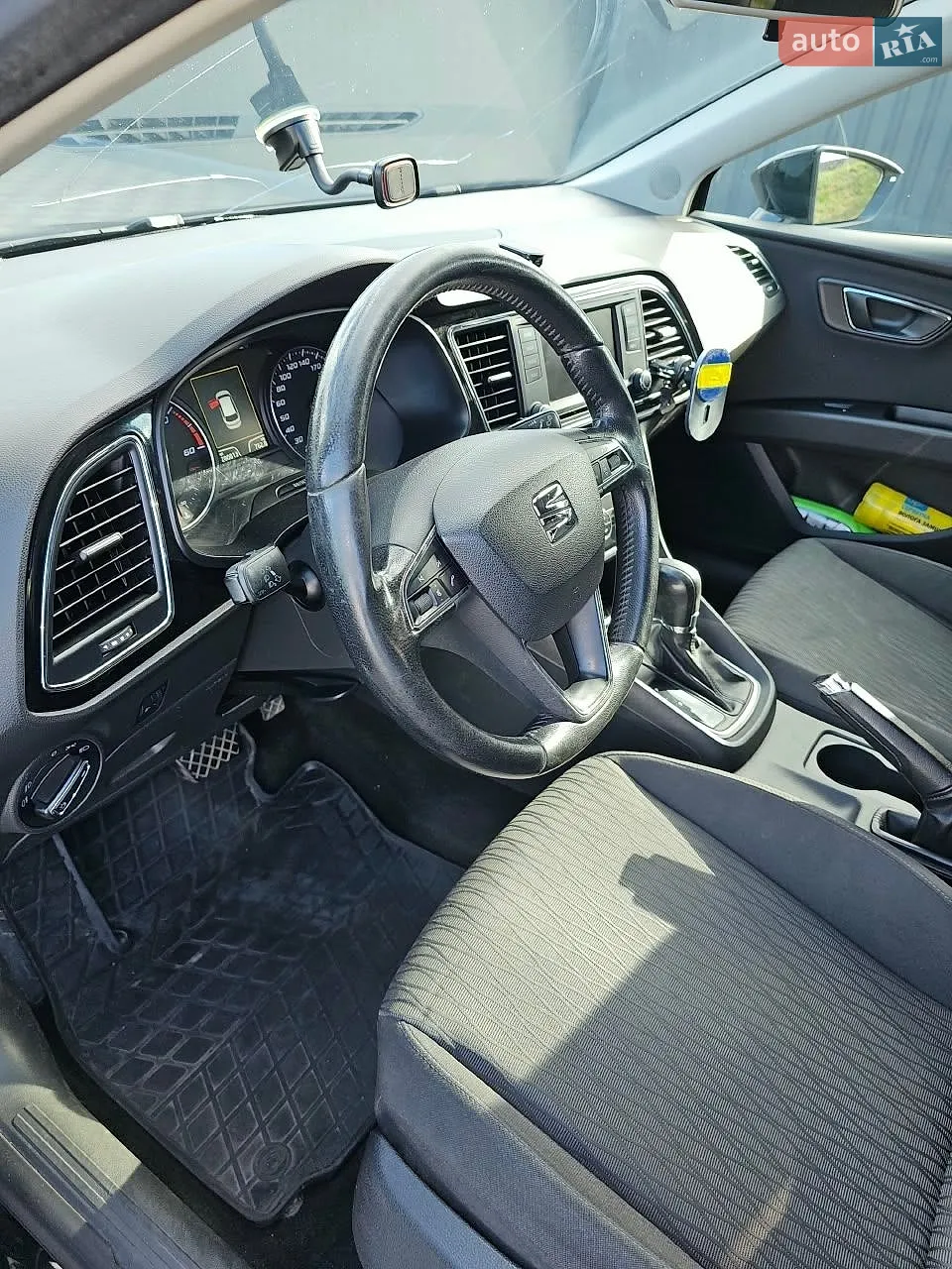 2015 SEAT Leon - мініатюра 10