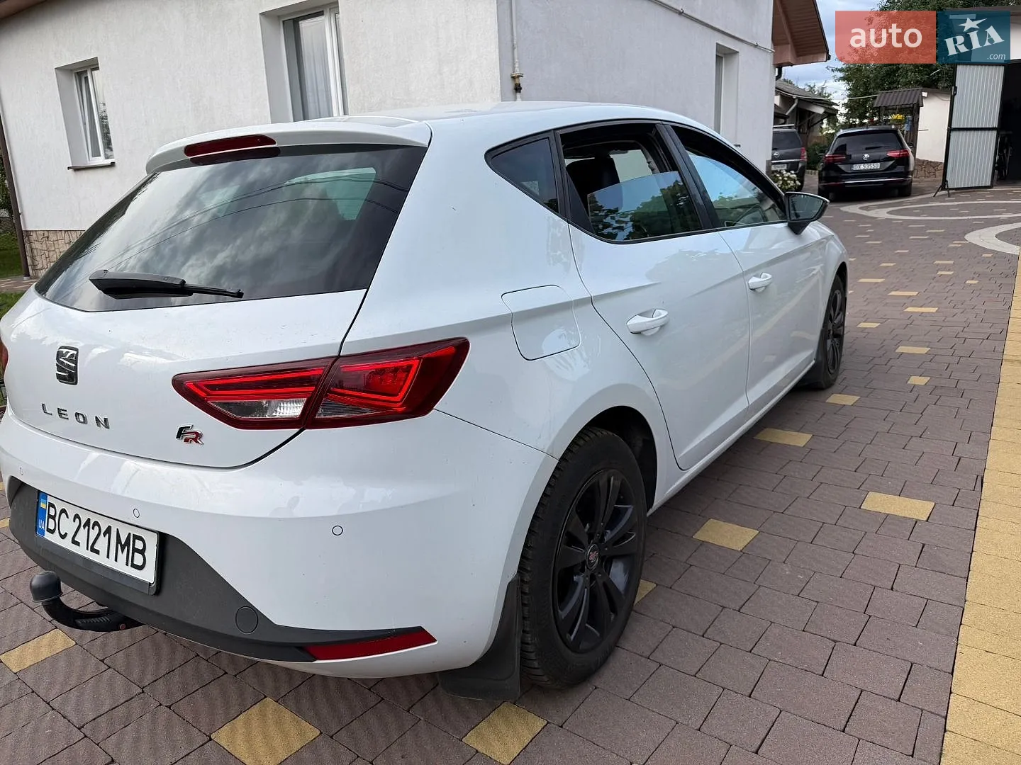 2015 SEAT Leon - мініатюра 3