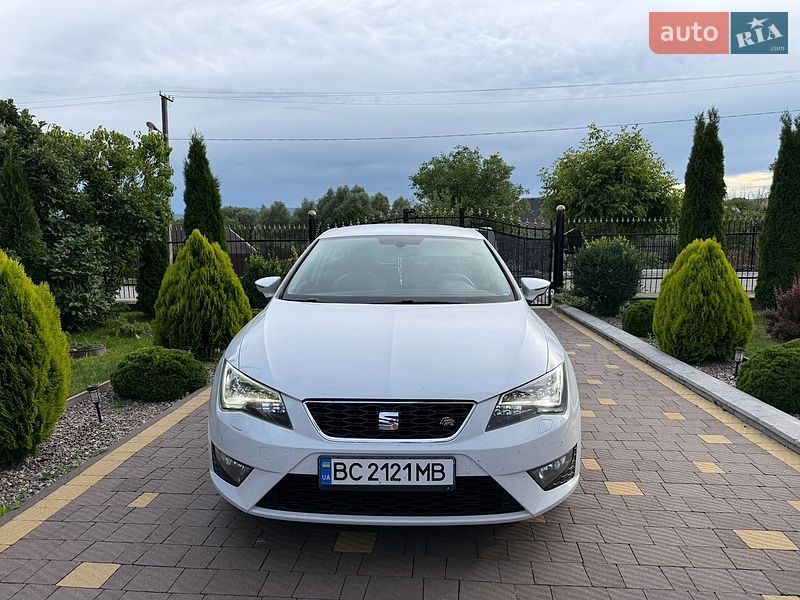 Хетчбек SEAT Leon 2015 в Самборі