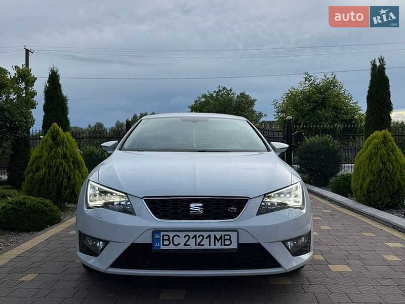 Хетчбек SEAT Leon 2015 в Самборі