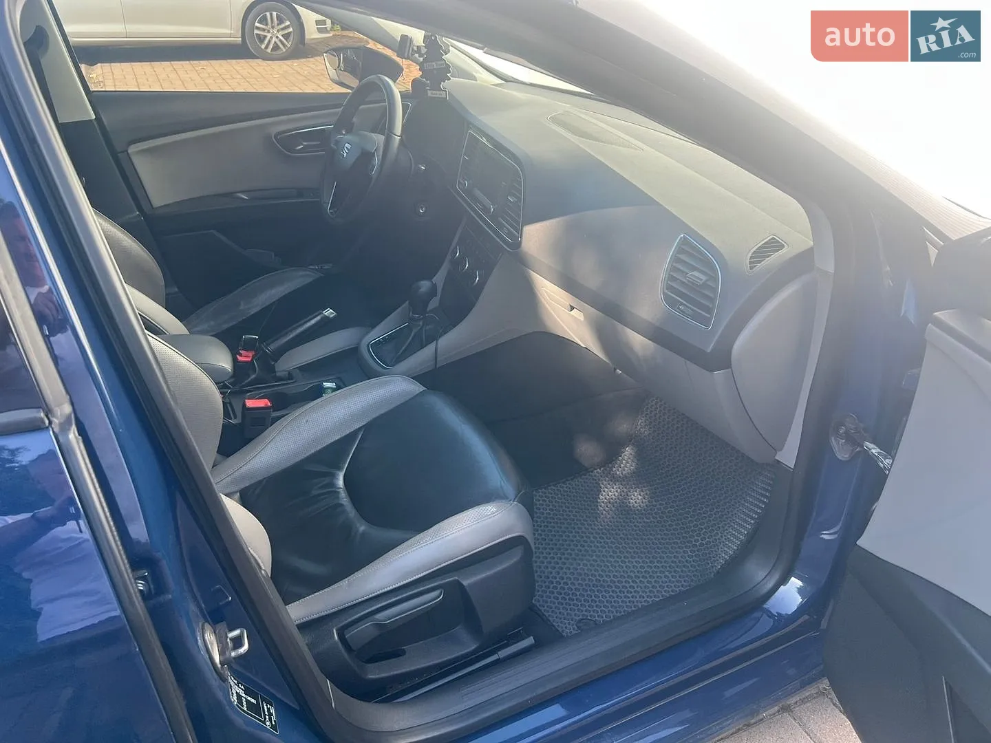 2016 SEAT Leon - мініатюра 9