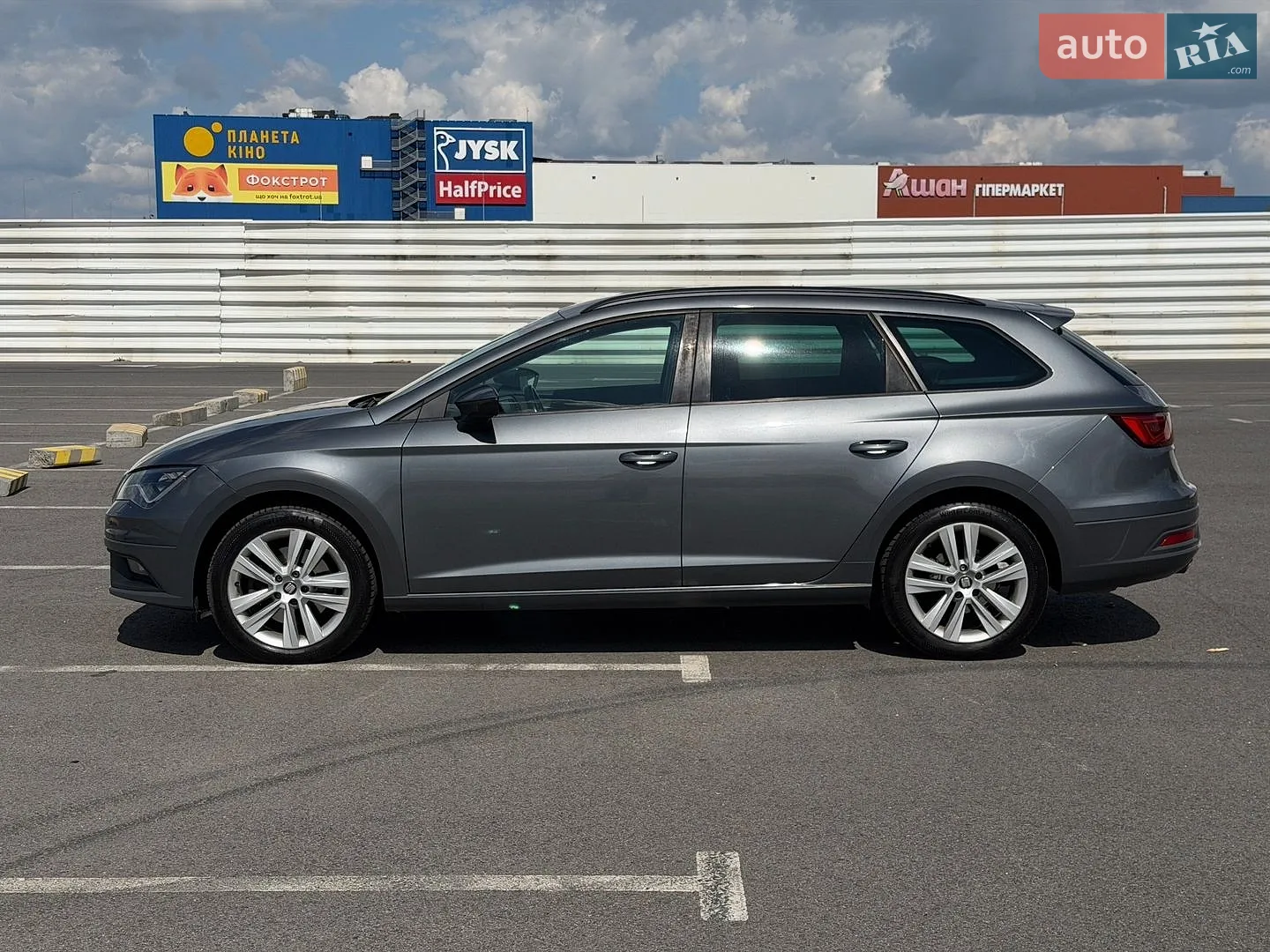 2017 SEAT Leon - мініатюра 8