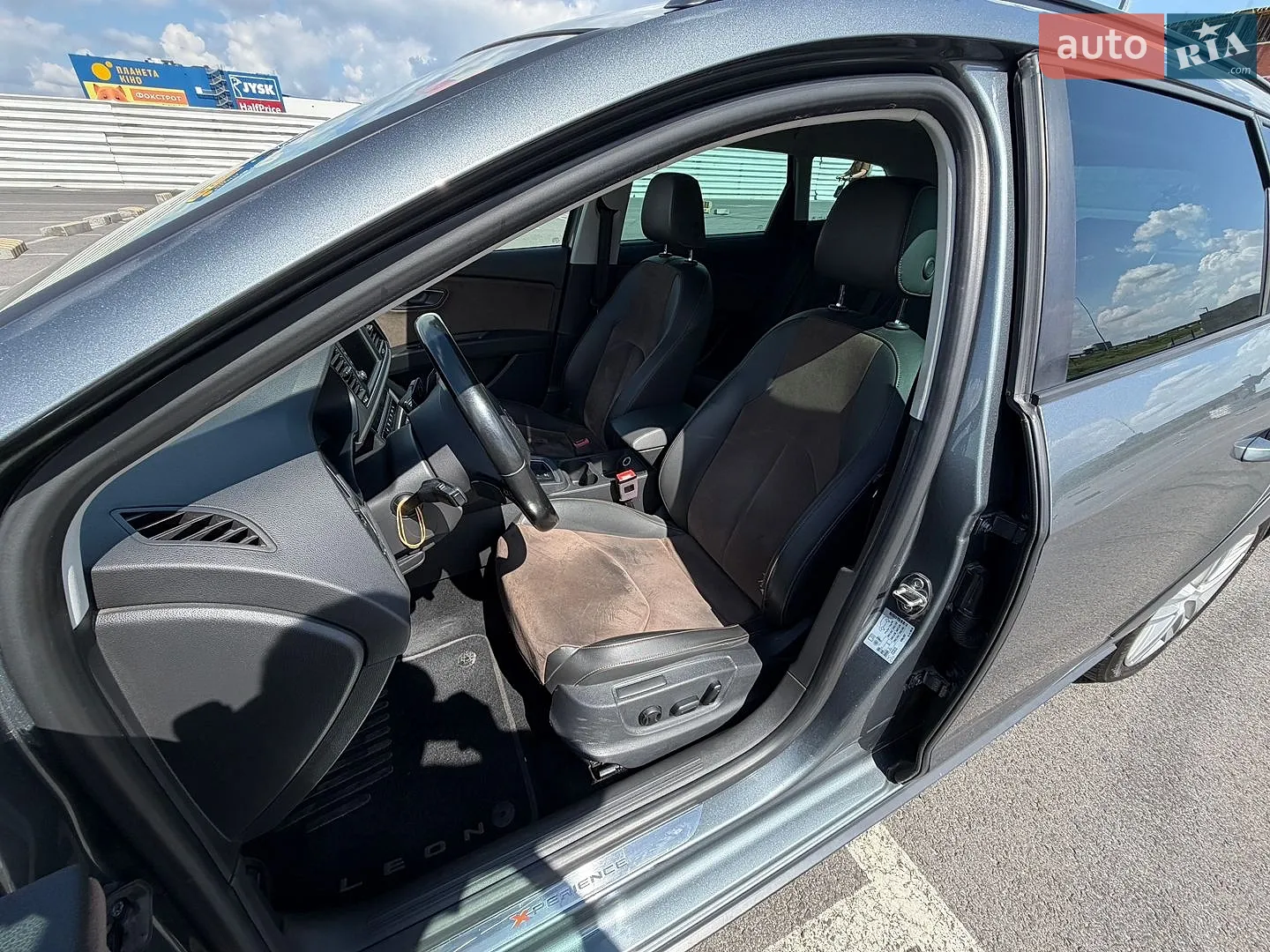 2017 SEAT Leon - мініатюра 15