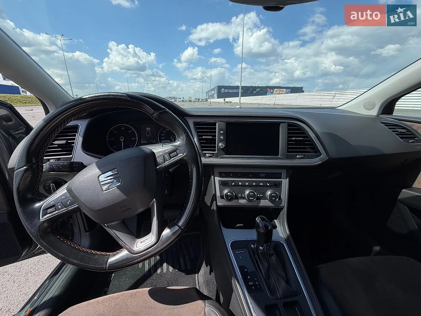2017 SEAT Leon - мініатюра 16