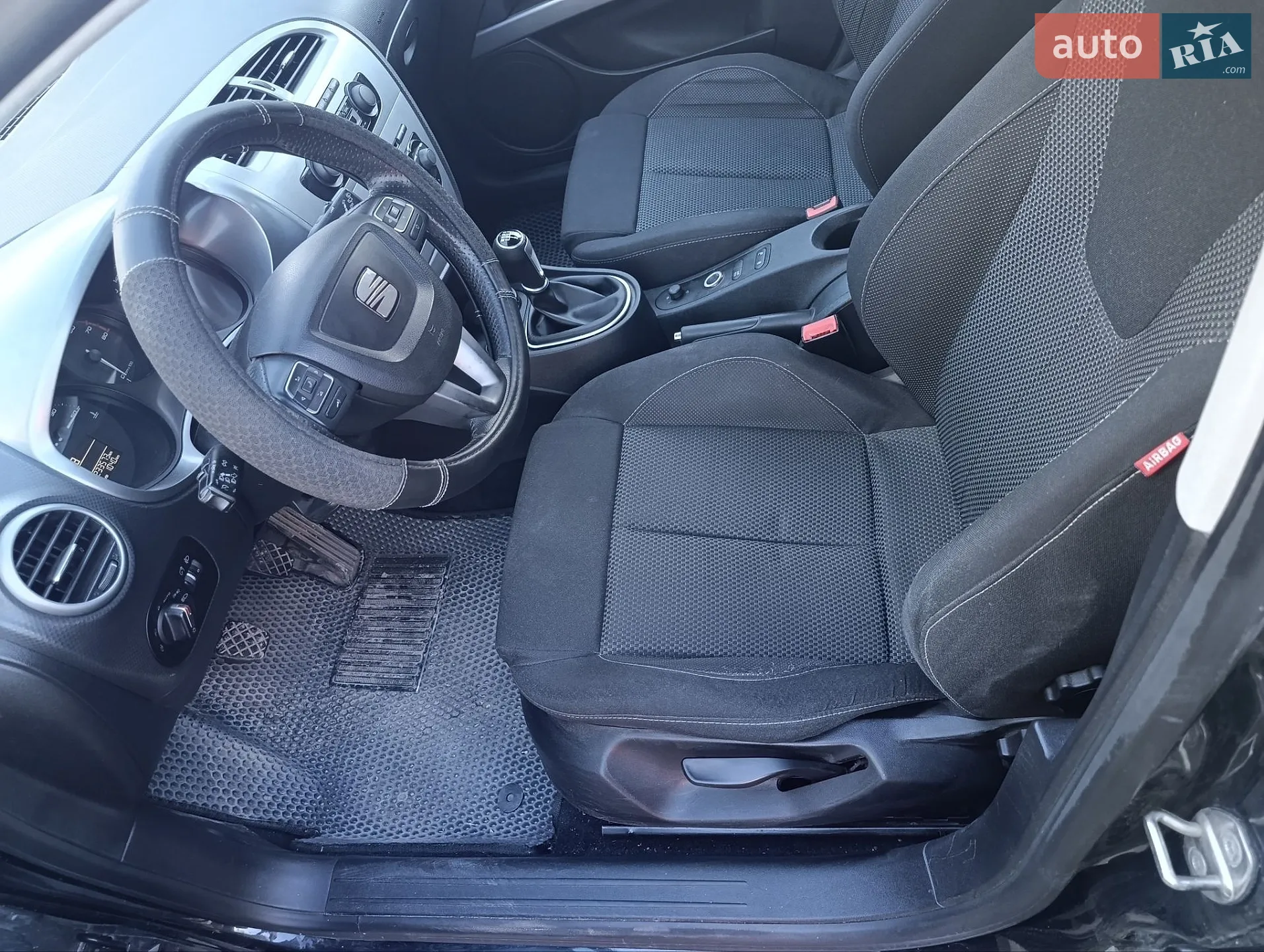 2010 SEAT Leon - мініатюра 9