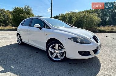 Хетчбек SEAT Leon 2008 в Івано-Франківську