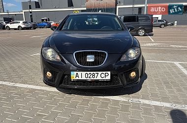 Хетчбек SEAT Leon 2008 в Києві