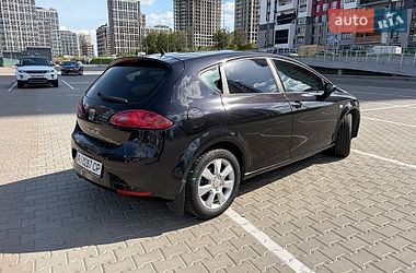 Хетчбек SEAT Leon 2008 в Києві