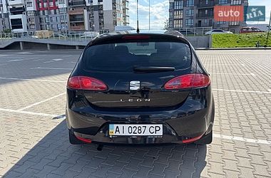 Хетчбек SEAT Leon 2008 в Києві