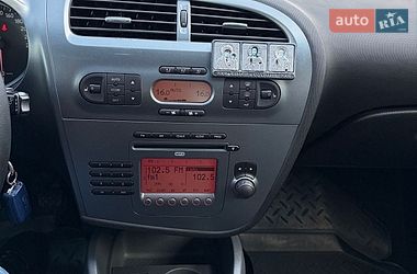 Хетчбек SEAT Leon 2008 в Києві