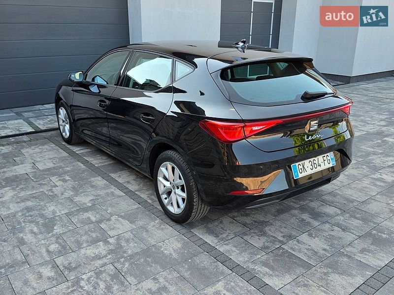 Хетчбек SEAT Leon 2022 в Луцьку