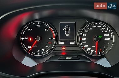 Хетчбек SEAT Leon 2015 в Дніпрі