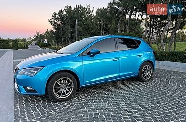 Хетчбек SEAT Leon 2015 в Дніпрі