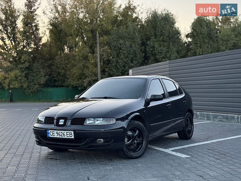 Хетчбек SEAT Leon 2000 в Кам'янець-Подільському