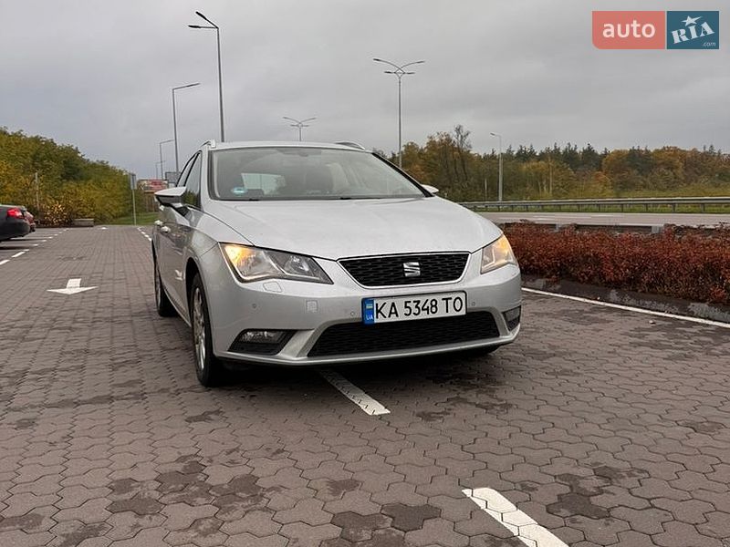 Универсал SEAT Leon 2015 в Киеве