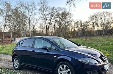 Хетчбек SEAT Leon 2006 в Полтаві фото 8 Хетчбек SEAT Leon 2006 в Полтаві