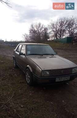 Седан SEAT Malaga 1991 в Ружині