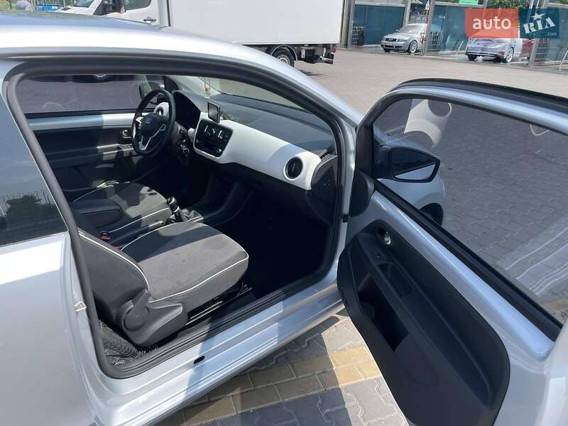 Хэтчбек SEAT Mii 2015 в Киеве