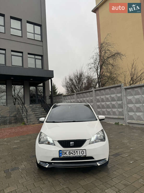 Хэтчбек SEAT Mii 2013 в Ровно фото 2 Хэтчбек SEAT Mii 2013 в Ровно