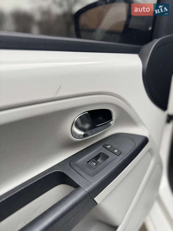 Хэтчбек SEAT Mii 2013 в Ровно фото 13 Хэтчбек SEAT Mii 2013 в Ровно