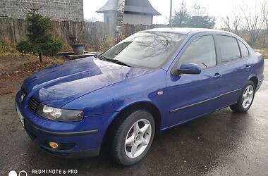 Седан SEAT Toledo 2000 в Калуше