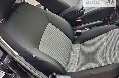 Хэтчбек SEAT Toledo 2013 в 