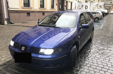 Седан SEAT Toledo 2001 в Львові