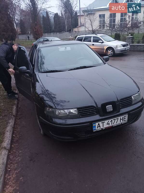 Седан SEAT Toledo 2002 в Ивано-Франковске
