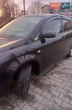 Хэтчбек SEAT Toledo 2008 в 