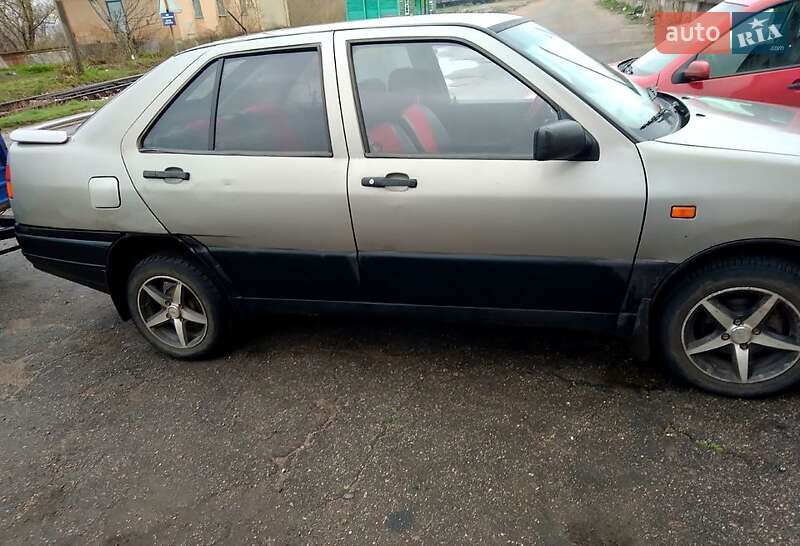 Лифтбек SEAT Toledo 1993 в Кропивницком
