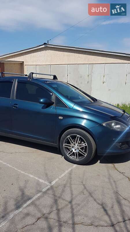 Минивэн SEAT Toledo 2005 в Светловодске
