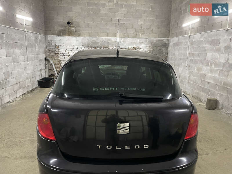 Хетчбек SEAT Toledo 2008 в Вінниці