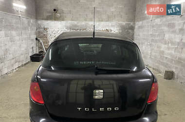 Хэтчбек SEAT Toledo 2008 в Виннице