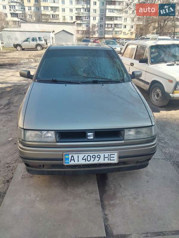 Седан SEAT Toledo 1993 в Києві