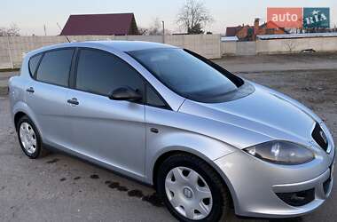 Хэтчбек SEAT Toledo 2008 в 