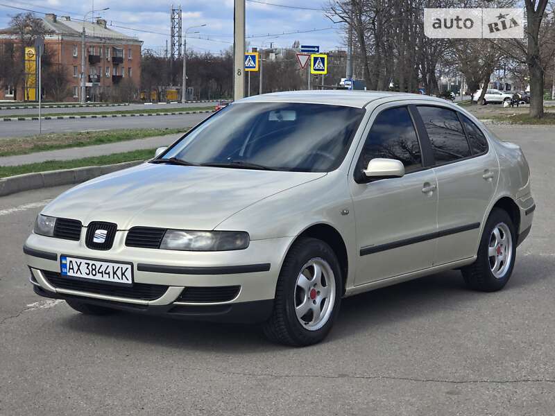 Седан SEAT Toledo 2002 в Харькове