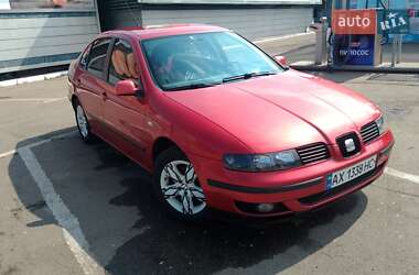 Седан SEAT Toledo 2003 в 