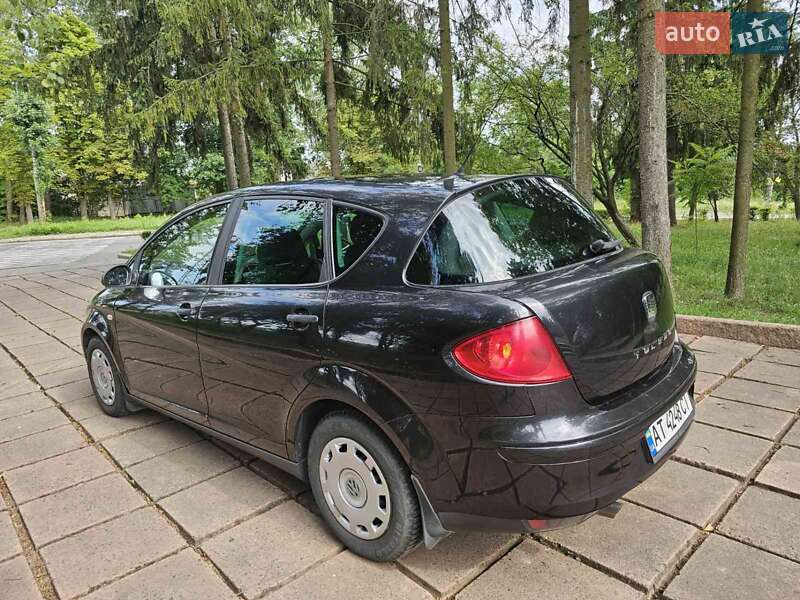 Хэтчбек SEAT Toledo 2008 в Калуше