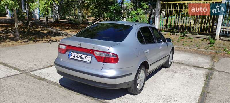 Седан SEAT Toledo 2004 в Желтых Водах