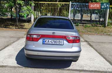 Седан SEAT Toledo 2004 в 