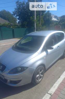 Хэтчбек SEAT Toledo 2008 в Городке