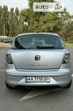 Хетчбек SEAT Toledo 2006 в Києві